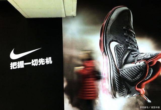 球鞋强势回归引领时尚潮流新风向球盟会网站耐克T90III足(图6)