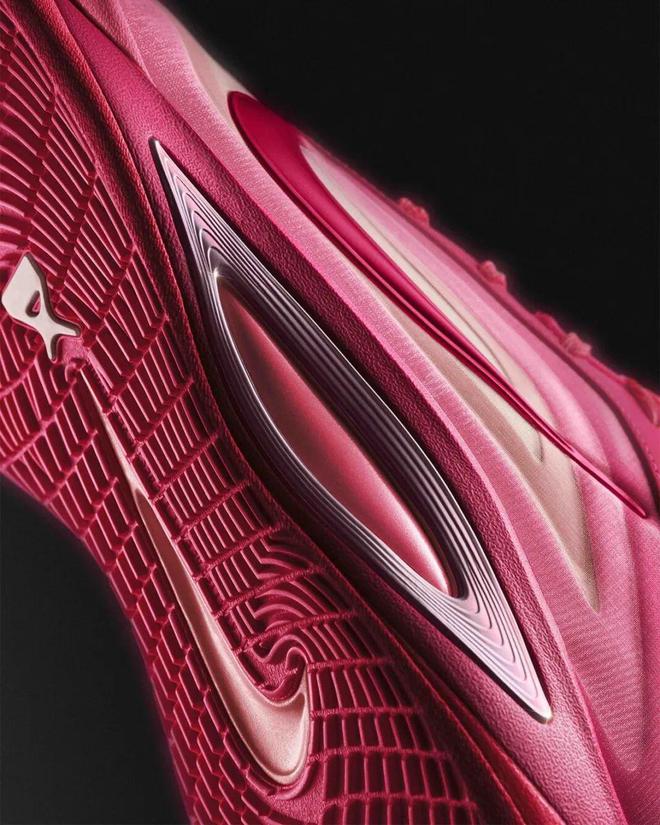 」突然发布！搭载「全新缓震科技」！球盟会网站入口Nike「巨星签名鞋(图4)